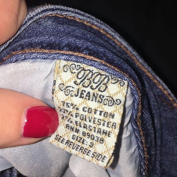 Shorts - Picture 3 of 3